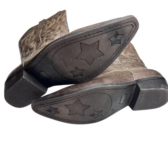 Cloudwalker by Avenue Abby Pointed Toe Side Zipperr Cowgirl Boots - Picture 4 of 15